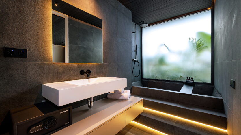 Architectural Masterpiece in Canggu – The Ultimate 4-Bedroom Luxury Estate