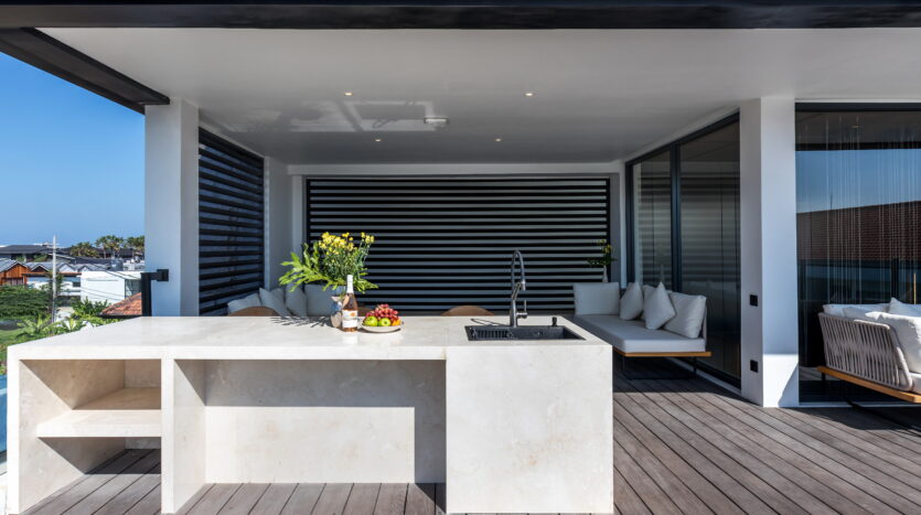 3-BEDROOM MASTERPIECE IN CANGGU