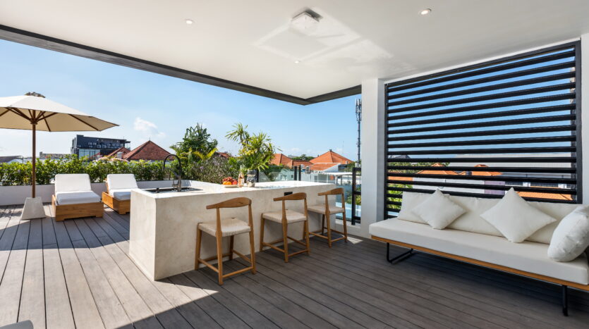 3-BEDROOM MASTERPIECE IN CANGGU