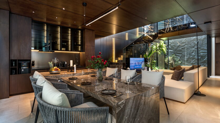 3-BEDROOM MASTERPIECE IN CANGGU