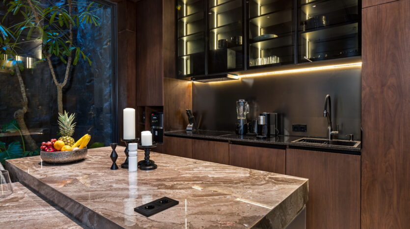 3-BEDROOM MASTERPIECE IN CANGGU